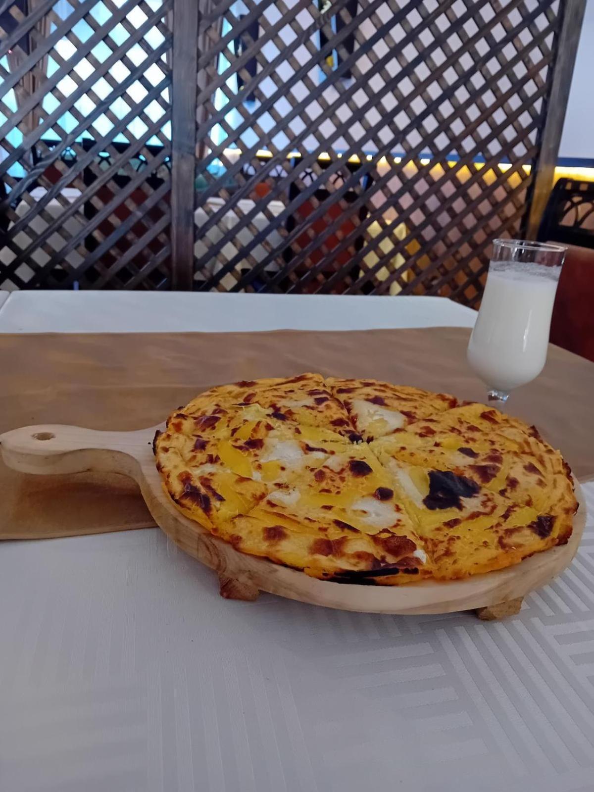 Hotel Montenegro 斯特鲁加 外观 照片